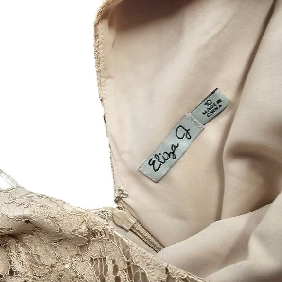 Eliza J. Lace, Embellished Waist, Chiffon, Flowy Maxi Dress, 3/4 Sleeve, Size 10 - Picture 9 of 9